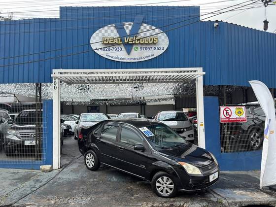 FORD FIESTA 1.0 MPI SEDAN 8V FLEX 4P MANUAL FORD FIESTA 1.0 MPI SEDAN 8V FLEX 4P MANUAL